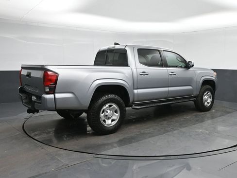 Used 2020 Toyota Tacoma SR w/ SR Convenience Package image 7