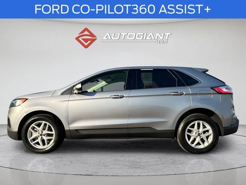 Used 2022 Ford Edge SEL image 3