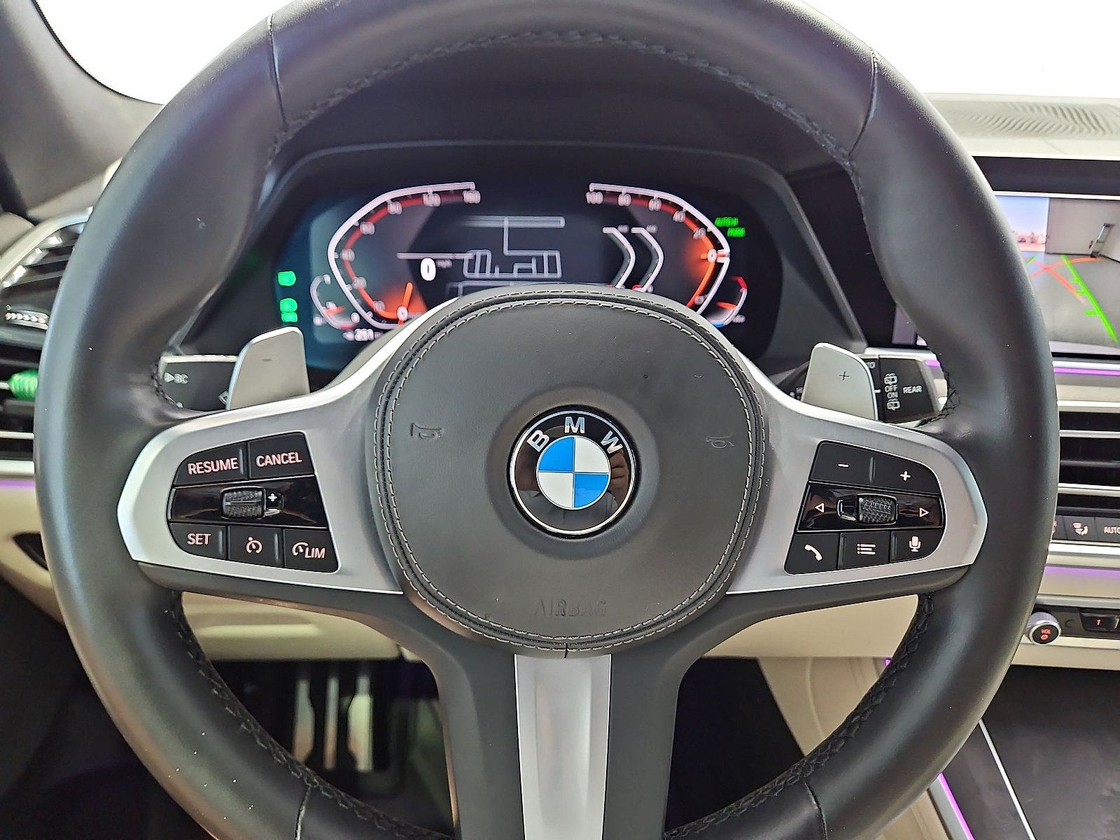 Used 2022 BMW X5 xDrive40i w/ M Sport Package AWD/4WD image 21