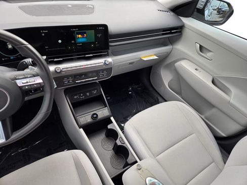 Used 2024 Hyundai Kona SEL FWD image 20