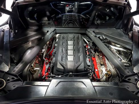 Used 2020 Chevrolet Corvette Stingray Preferred Cpe w/ 2LT Preferred Equipment Group RWD image 25