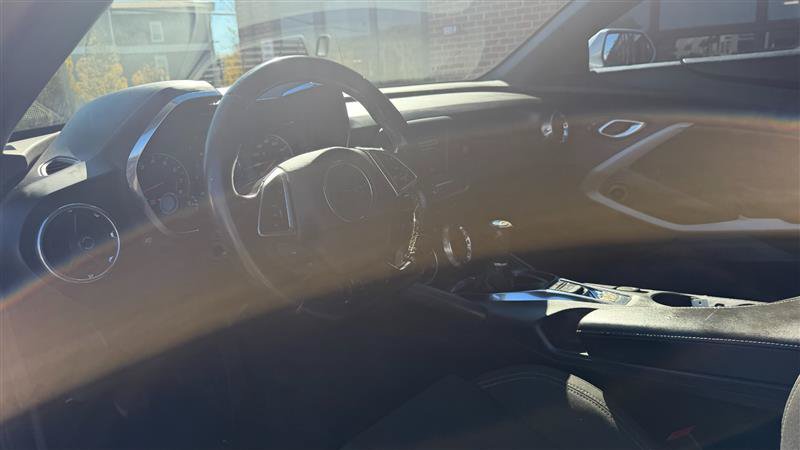 Used 2019 Chevrolet Camaro LT RWD image 16