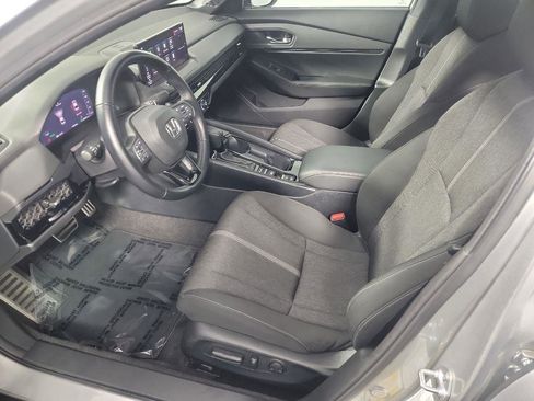 Used 2024 Honda Accord Sport image 18