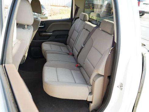 Used 2018 Chevrolet Silverado 1500 LT w/ All Star Edition RWD image 9