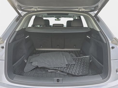 Used 2023 Audi Q5 2.0T Premium w/ Convenience Package image 29