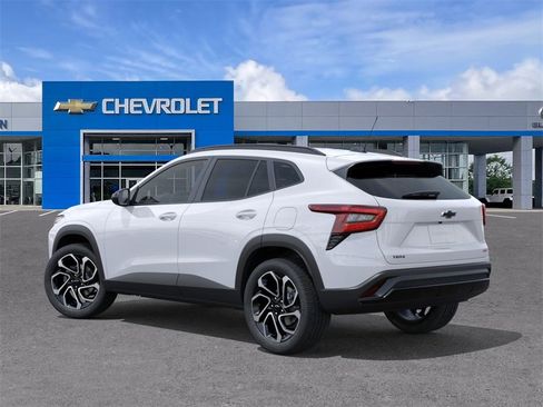 New 2026 Chevrolet Trax RS image 3