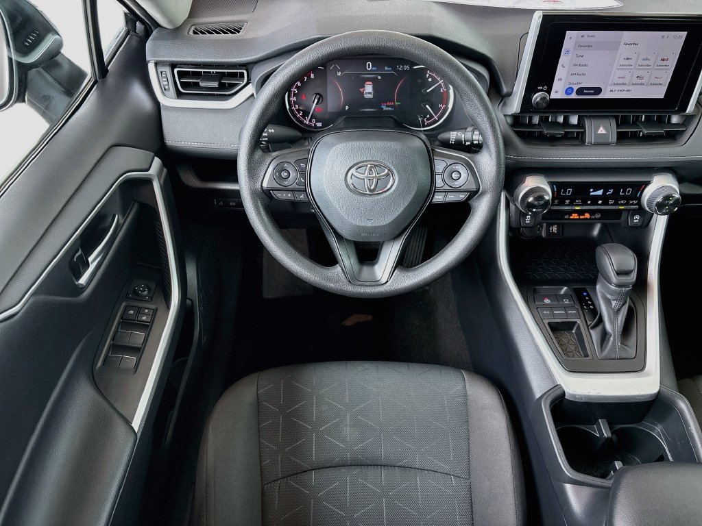 Certified 2025 Toyota RAV4 XLE FWD image 10