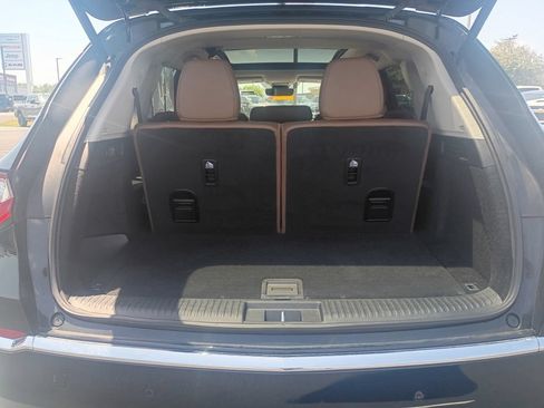 Used 2024 Acura MDX SH-AWD w/ Technology Package image 17