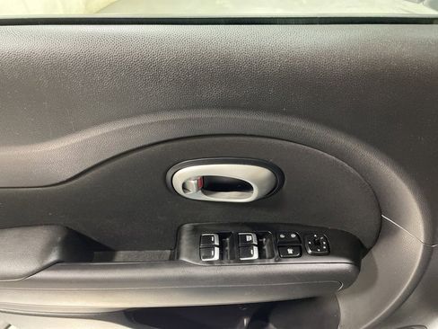 Certified 2017 Kia Soul image 19