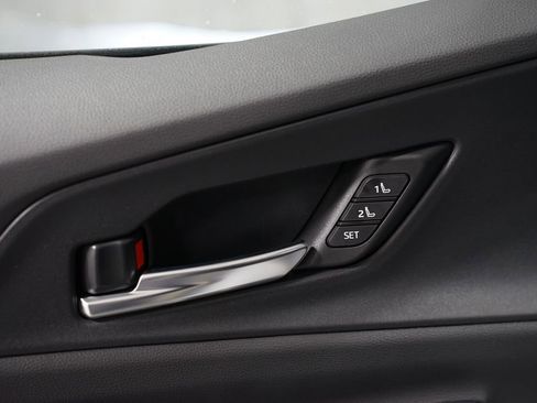 New 2026 Toyota Prius Plug-In Hybrid image 33