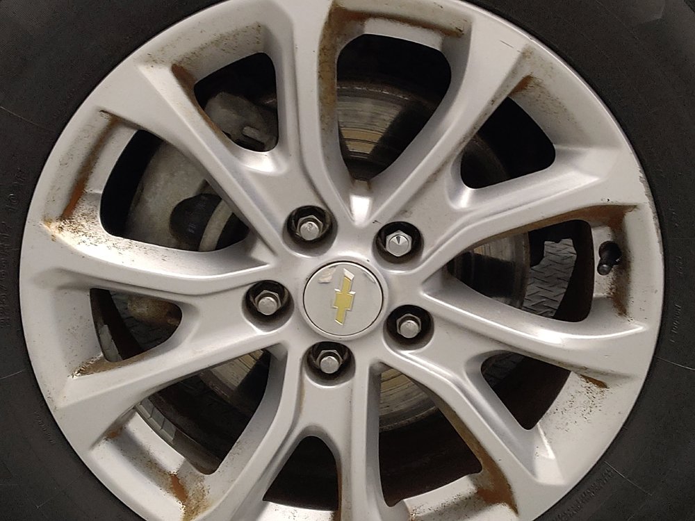 Used 2019 Chevrolet Equinox LS w/ LS Convenience Package FWD image 31