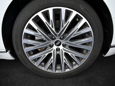 Used 2021 Audi A8 L 3.0T image 48