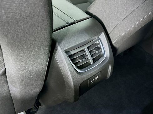 Used 2024 Chevrolet Blazer LT w/ Convenience Package image 32