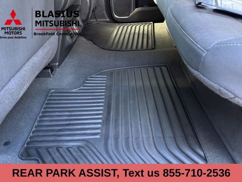 Used 2024 GMC Sierra 1500 Elevation image 17