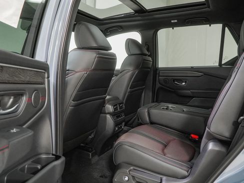 New 2026 Honda Pilot Black Edition image 49