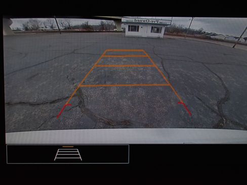 Used 2025 Chevrolet Trax LS image 25