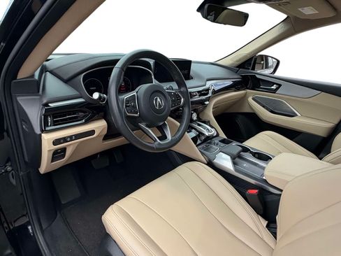 Used 2024 Acura MDX SH-AWD image 11