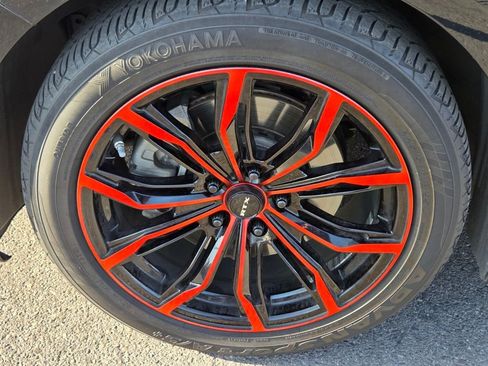 Used 2017 Acura TLX w/ Technology Package FWD image 12