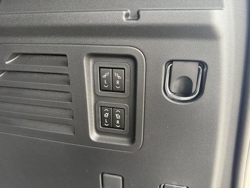 New 2026 Buick Enclave Preferred AWD/4WD image 31