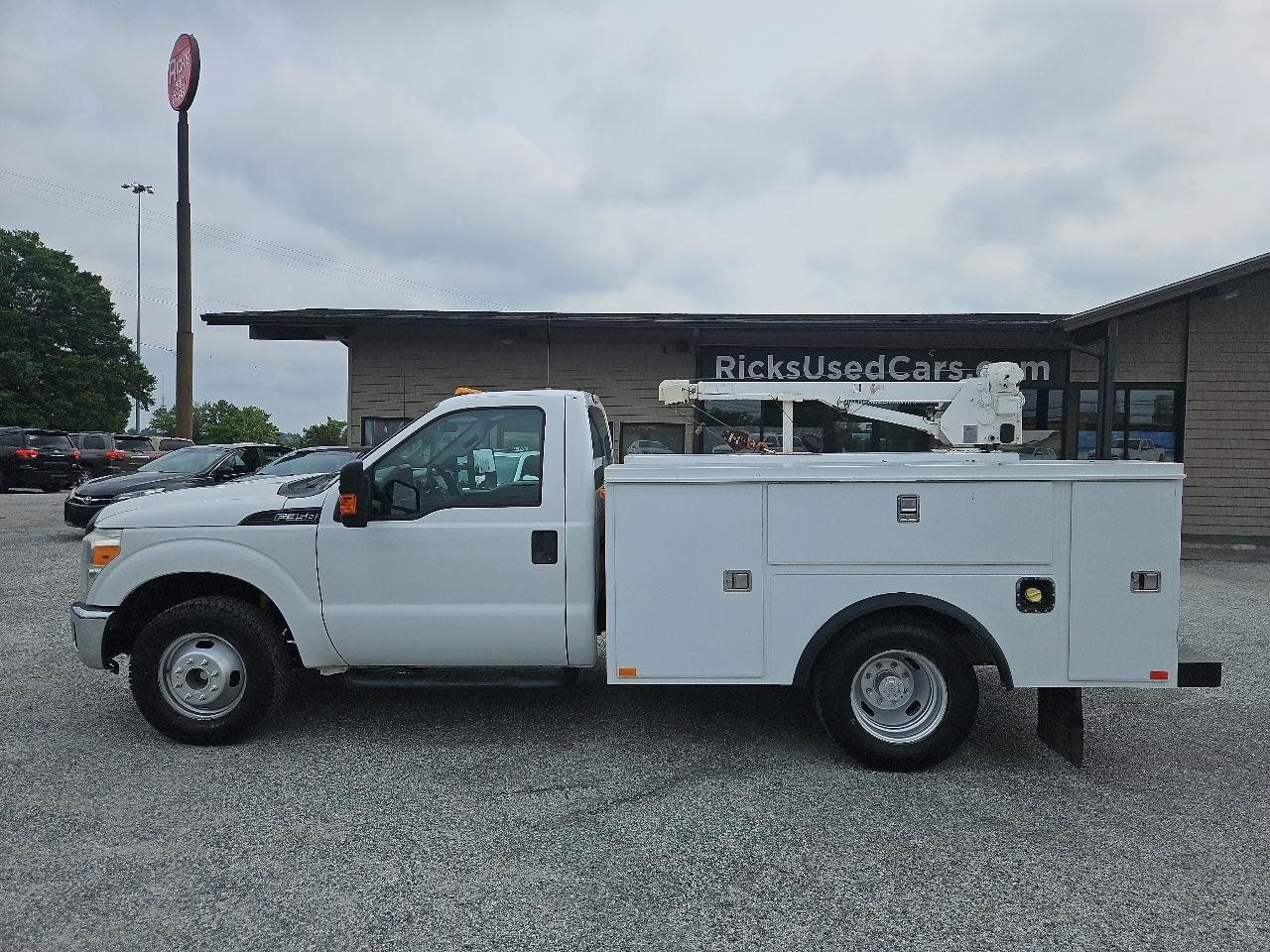 Used 2014 Ford F350 XL w/ Power Equipment Group RWD image 11