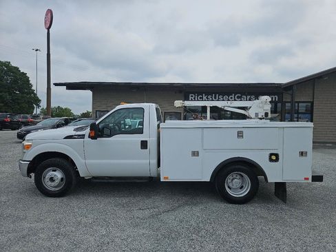 Used 2014 Ford F350 XL w/ Power Equipment Group RWD image 11