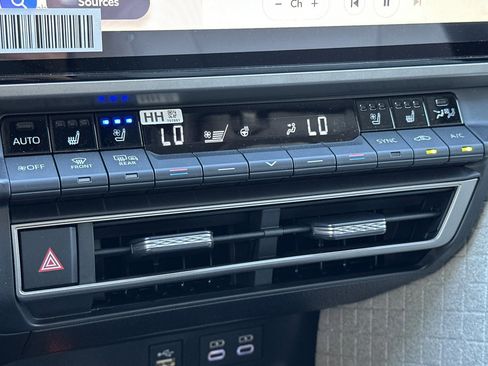 Certified 2026 Toyota Camry XLE w/ Premium Package image 19