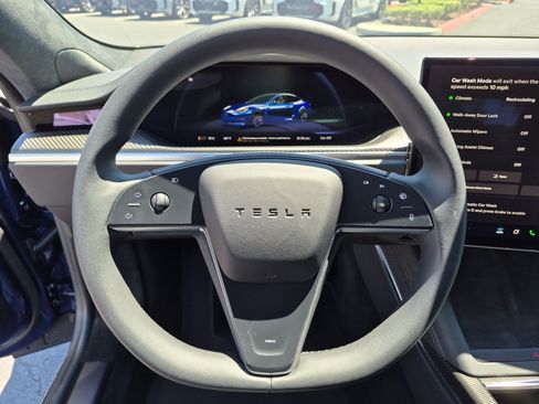 Used 2024 Tesla Model S Plaid AWD/4WD image 18