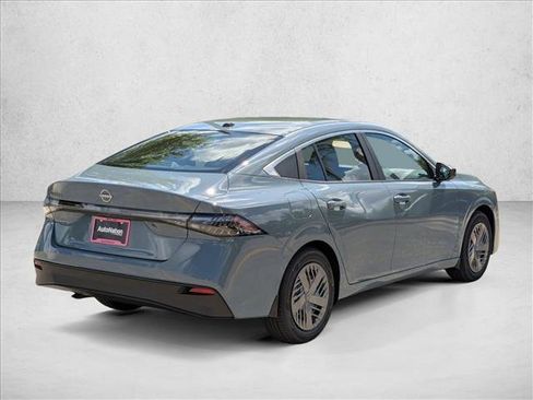 New 2026 Nissan Sentra SV image 2