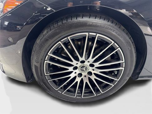 Used 2025 Mercedes-Benz C 300 Sedan image 77