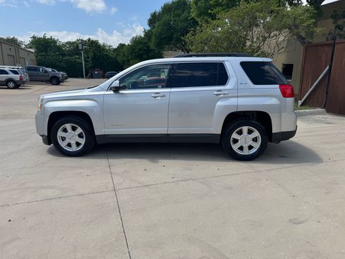 Used 2013 GMC Terrain SLE image 4