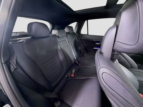 New 2026 Mercedes-Benz GLC 300 4MATIC image 30