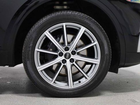 Used 2023 Audi SQ5 Premium Plus w/ Premium Plus Package image 11