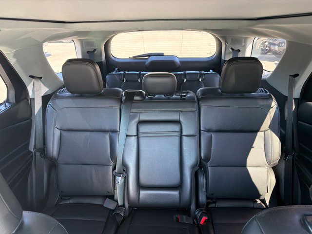 Used 2022 Ford Explorer Limited AWD/4WD image 31