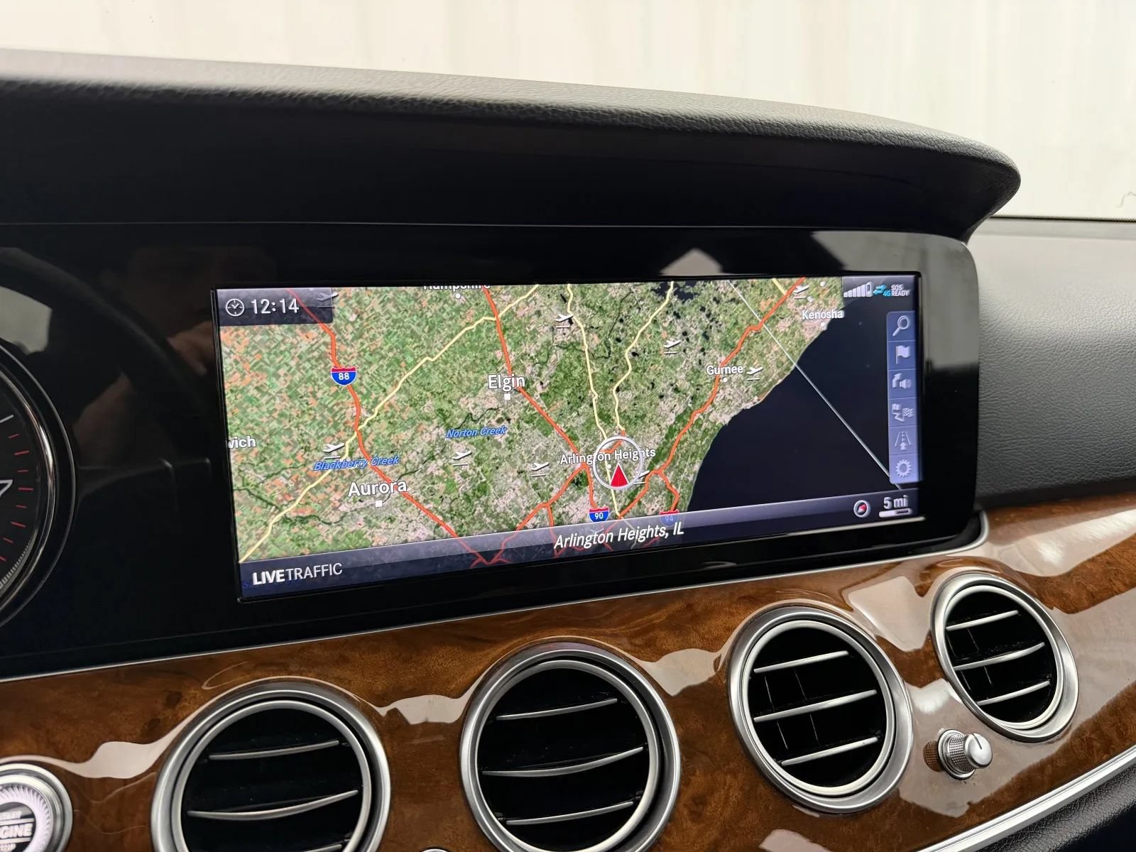 Used 2019 Mercedes-Benz E 450 4MATIC Wagon image 23