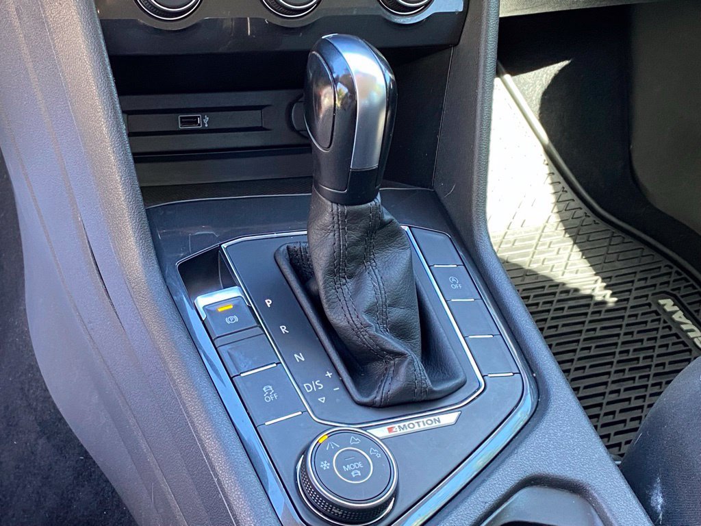 Used 2018 Volkswagen Tiguan S AWD/4WD image 21