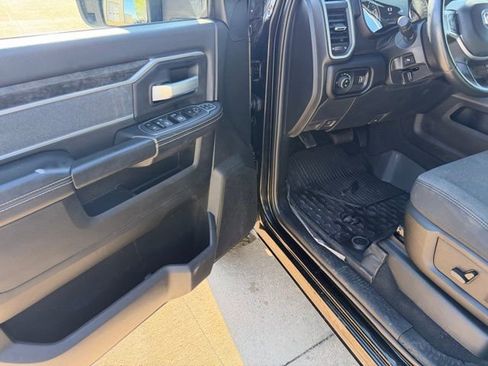 Used 2023 RAM 2500 Big Horn w/ Level 2 Equipment Group AWD/4WD image 14