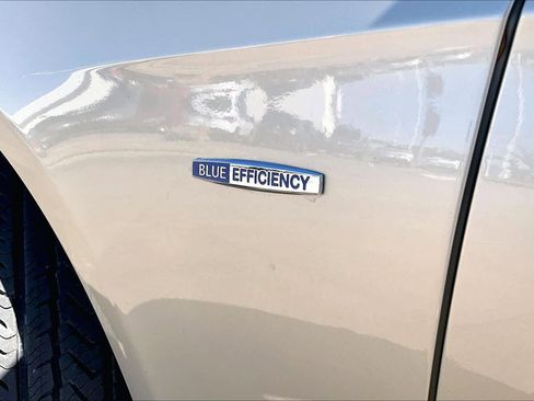 Used 2012 Mercedes-Benz E 350 Sedan image 9