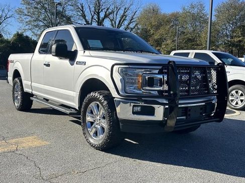 Used 2018 Ford F150 XLT w/ Equipment Group 302A Luxury image 5