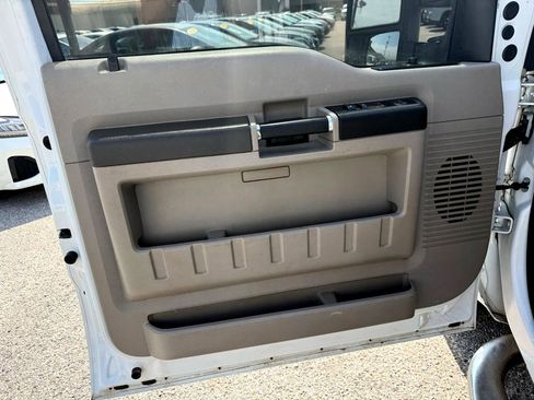 Used 2008 Ford F350 XLT image 13