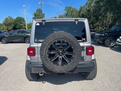 Used 2021 Jeep Wrangler Unlimited Rubicon w/ Trailer Tow Package AWD/4WD image 3