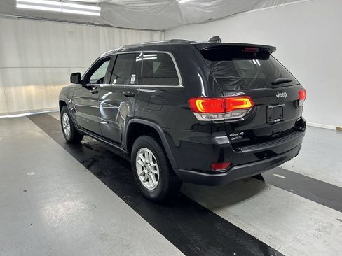 Used 2019 Jeep Grand Cherokee Laredo AWD/4WD image 7