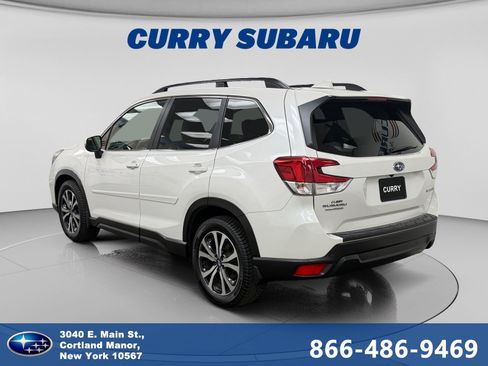 Used 2021 Subaru Forester Limited image 3