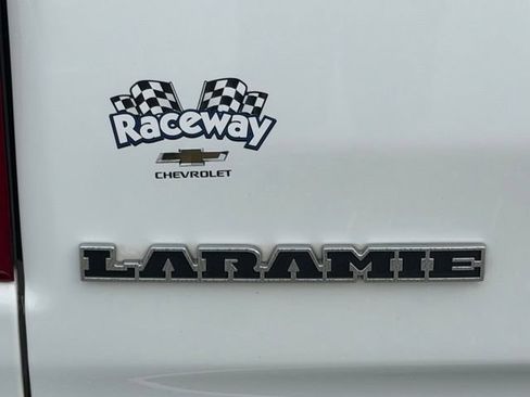 Used 2023 RAM 1500 Laramie AWD/4WD image 22