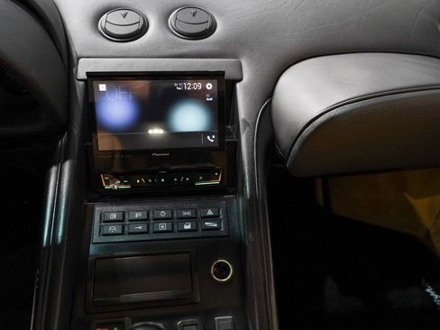 Used 1998 Lamborghini Diablo VT image 11