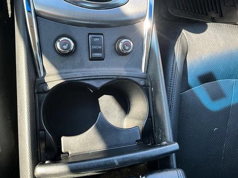 Used 2015 INFINITI Q40 AWD w/ Moonroof Package image 27