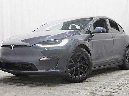 Used 2022 Tesla Model X image 6