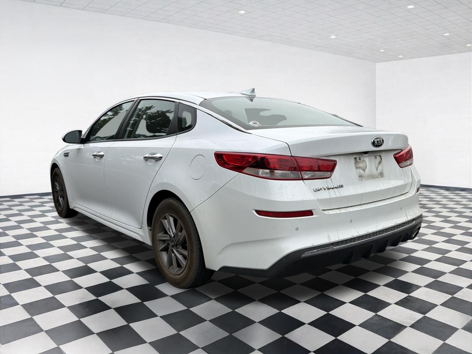 Used 2020 Kia Optima LX FWD image 6