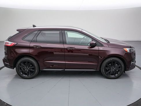 Certified 2024 Ford Edge ST-Line AWD/4WD image 4