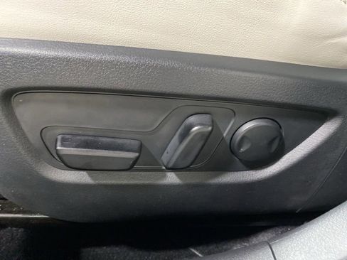 Certified 2025 MAZDA CX-30 AWD 2.5 S w/ Premium Package image 18