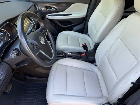 Used 2019 Buick Encore Essence AWD/4WD image 5